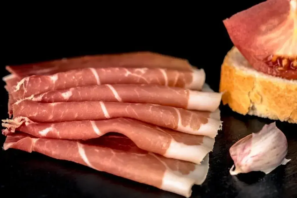 153-Jamon-serrano-de-Teruel