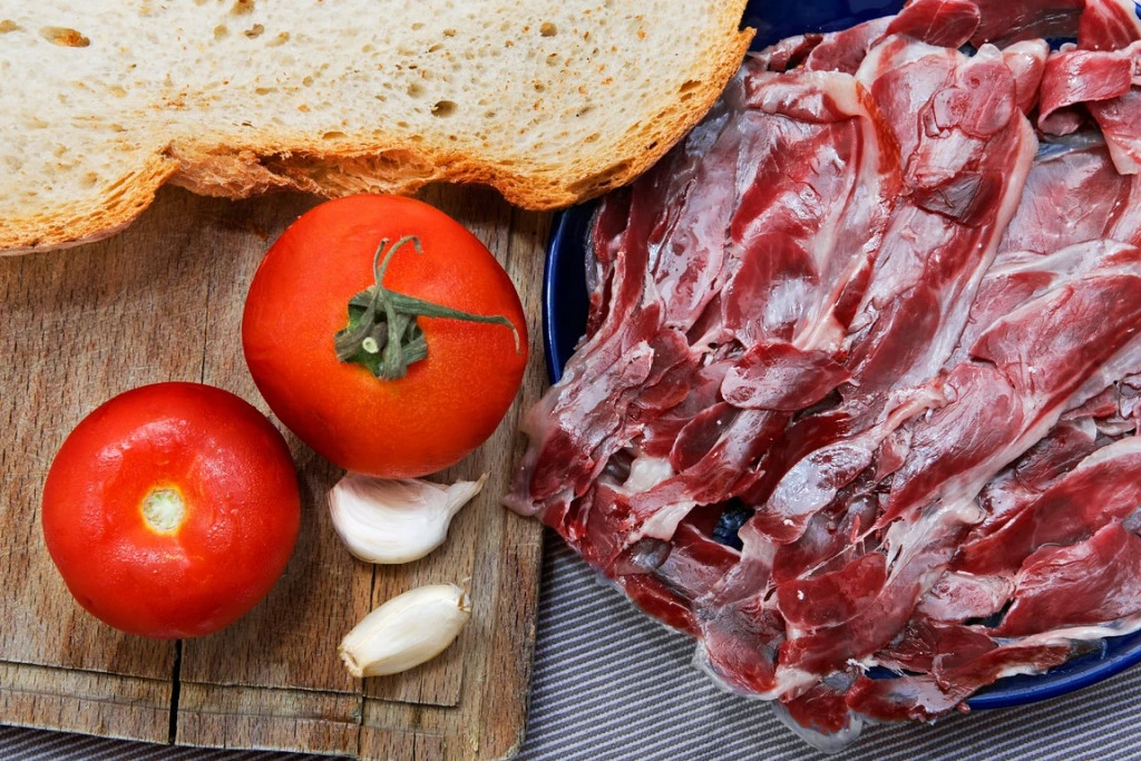 Bellota-Schinken auf Tomatenbrot (Pan con Tomate)